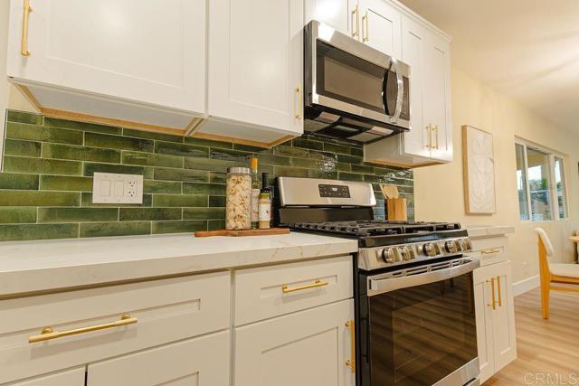 Detail Gallery Image 17 of 26 For 944 W 5th Ave, Escondido,  CA 92025 - 3 Beds | 2 Baths