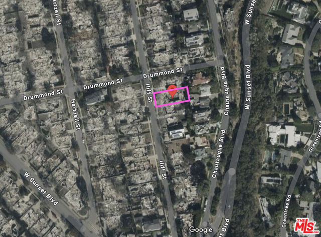 764 Iliff Street, Pacific Palisades CA: https://media.crmls.org/mediaz/edc7cd85-3934-4437-b428-f23454361796.jpg