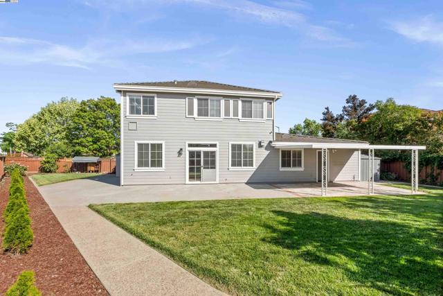 6235 Robertson Ave, Newark CA: https://media.crmls.org/mediaz/edc83762-7880-47c7-9864-ceb3ffb95e4a.jpg