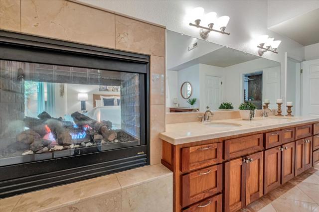 7200 Highway 17, Scotts Valley CA: https://media.crmls.org/mediaz/edca049d-3086-4d1c-bc7c-dad0f20cf388.jpg