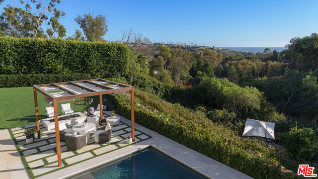 Drew Fenton | 6110 Merritt Drive Malibu CA | MLS: 7381481