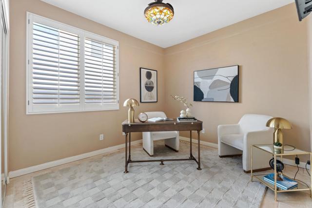 Detail Gallery Image 25 of 73 For 12204 Briar Knoll Way, San Diego,  CA 92128 - 5 Beds | 3 Baths