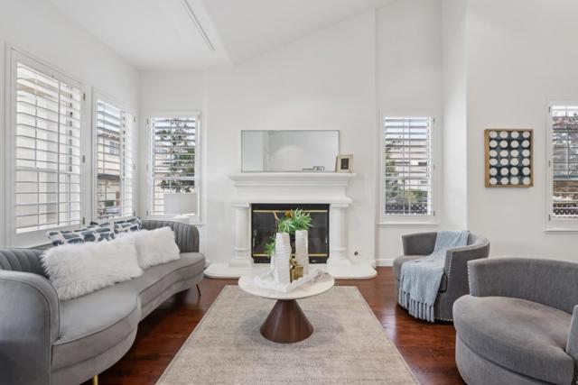 5090 Birkdale Way, San Jose CA: https://media.crmls.org/mediaz/edcd0ee8-d721-4b28-b94a-c90b01f4194d.jpg