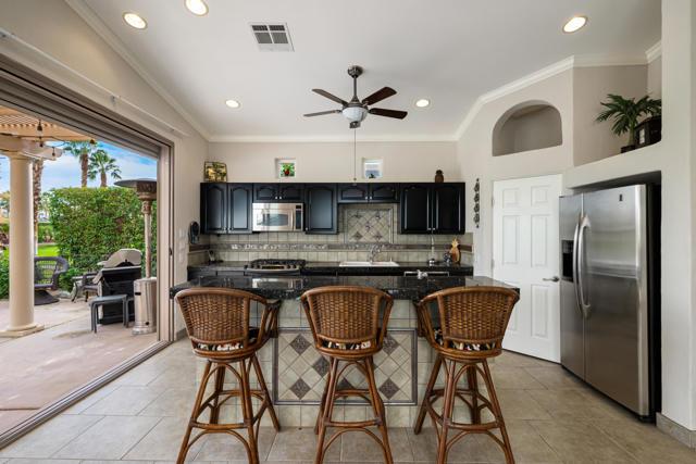 48170 Hjorth Street, Indio CA: https://media.crmls.org/mediaz/edcd3b04-707e-4710-b4ba-2ba39a82a516.jpg