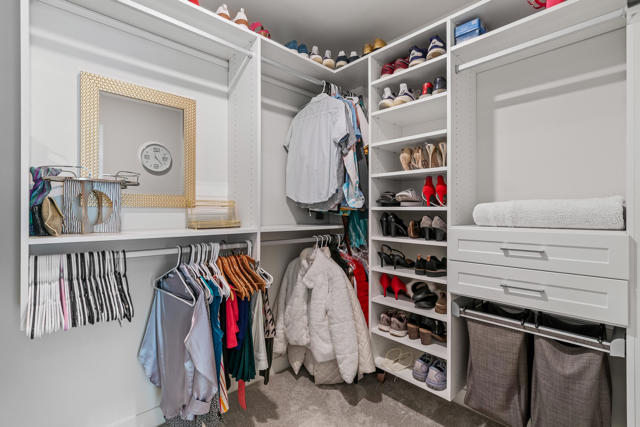 176 Vibe Way, Palm Springs CA: https://media.crmls.org/mediaz/edcd86bd-f22b-438d-9fa7-c48ea8bfcf7d.jpg