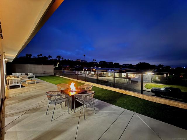 3179 Driscoll Dr, San Diego CA: https://media.crmls.org/mediaz/edd1f346-9a14-49ee-b7d6-e5cf4fe1d8ef.jpg