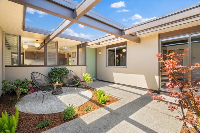 802 Allison Way, Sunnyvale CA: https://media.crmls.org/mediaz/edd204e7-94b6-48c3-95c6-8a7790b22caa.jpg