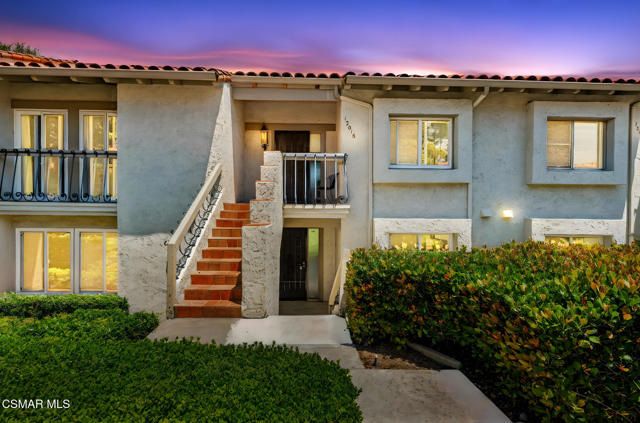 12016 Caminito Campana, San Diego CA: https://media.crmls.org/mediaz/edd35f3e-d5da-4f5b-8111-de22806585b4.jpg