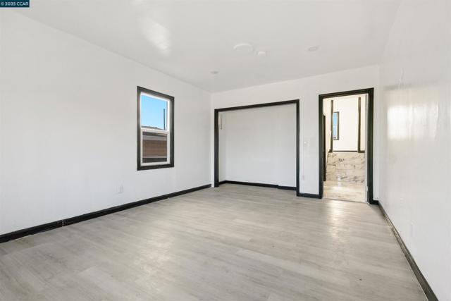 840 7th St, Richmond CA: https://media.crmls.org/mediaz/edd3f5da-76cb-4fe3-8254-4c7f5b1f8db8.jpg