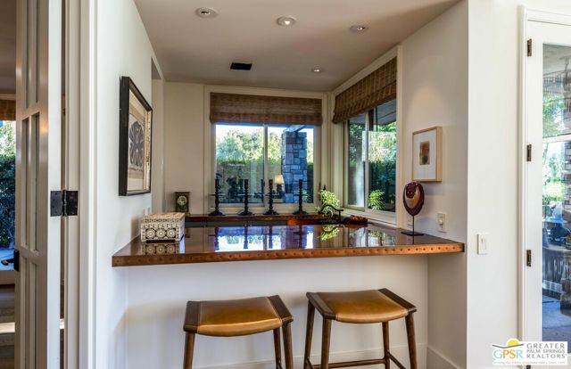 8 Surrey Court, Rancho Mirage CA: https://media.crmls.org/mediaz/edd5848e-a546-4abd-b352-d289e4b1be56.jpg