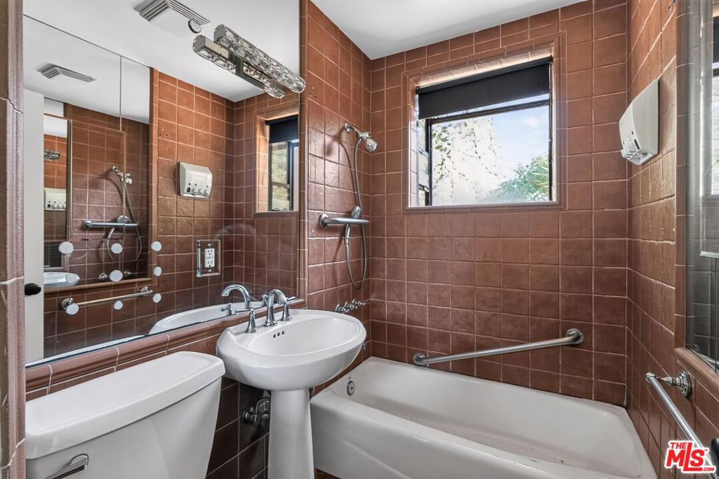 MLS #26968993 image #16