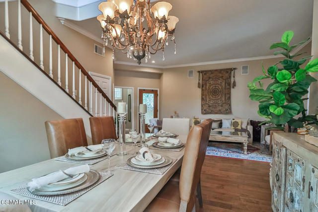 963 Corte Augusta, Camarillo CA: https://media.crmls.org/mediaz/edd689eb-1ba5-4a6e-9a7d-aba41573799e.jpg