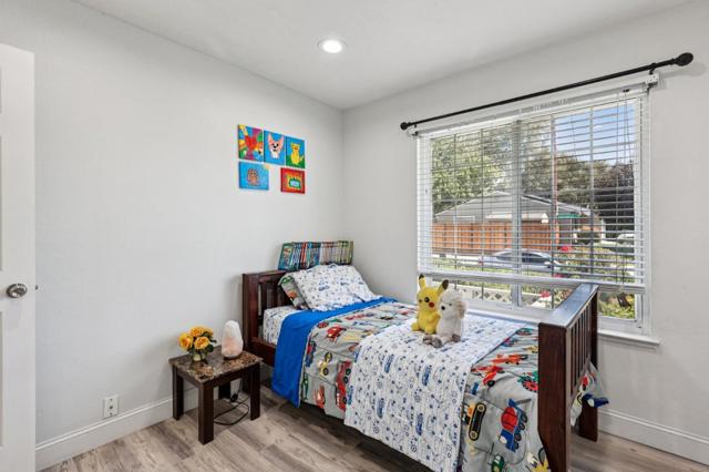 5195 Calicowood Place, San Jose CA: https://media.crmls.org/mediaz/edd72392-cb6b-4415-aea1-29cf6db04212.jpg