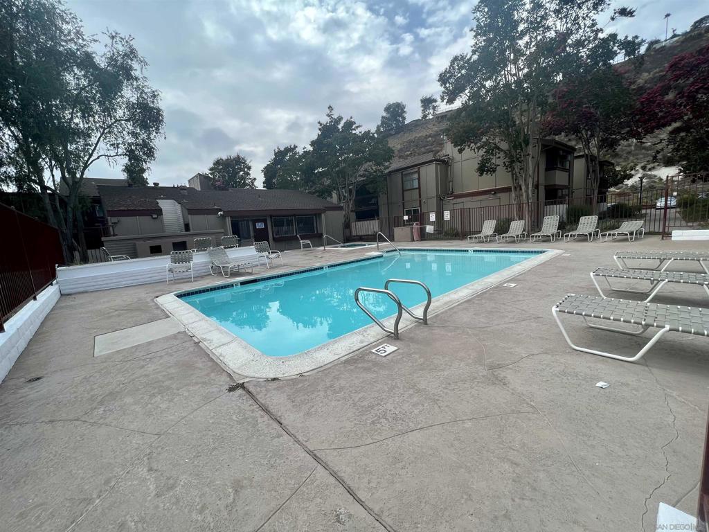 5462 Adobe Falls Rd - photo 18
