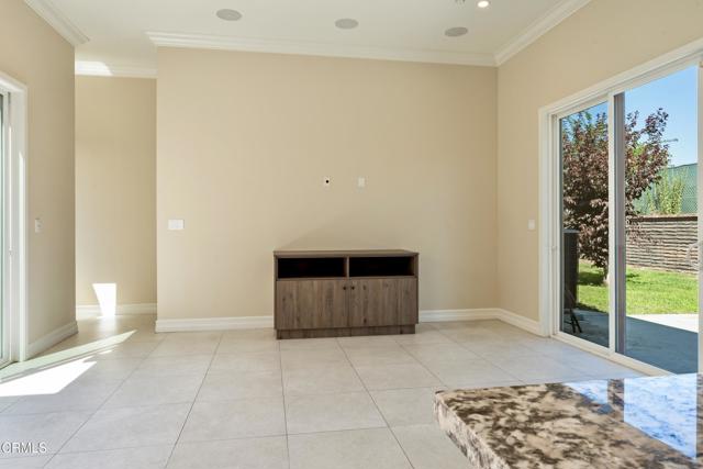 3143 E Sierra Madre Boulevard, Pasadena CA: https://media.crmls.org/mediaz/edd8f3be-7723-49a4-8b1e-ee14f627884d.jpg