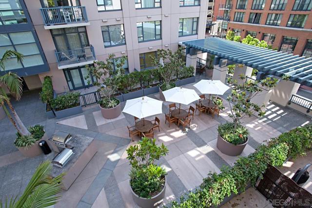 530 K, San Diego CA: https://media.crmls.org/mediaz/eddb9420-18f7-404a-808a-57e6f44cf974.jpg