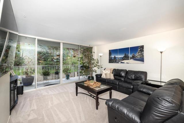 400 Davey Glen Road, Belmont CA: https://media.crmls.org/mediaz/eddcb7a8-71ba-4d1b-a180-f5825ed8e003.jpg