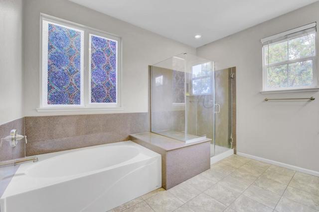 7934 Spanish Oak Circle, Gilroy CA: https://media.crmls.org/mediaz/edddcaa1-454a-4c54-b3ca-b2217593bcb5.jpg