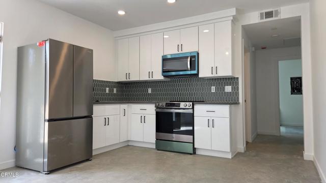 517 N Avenue 50 Unit: 1/4