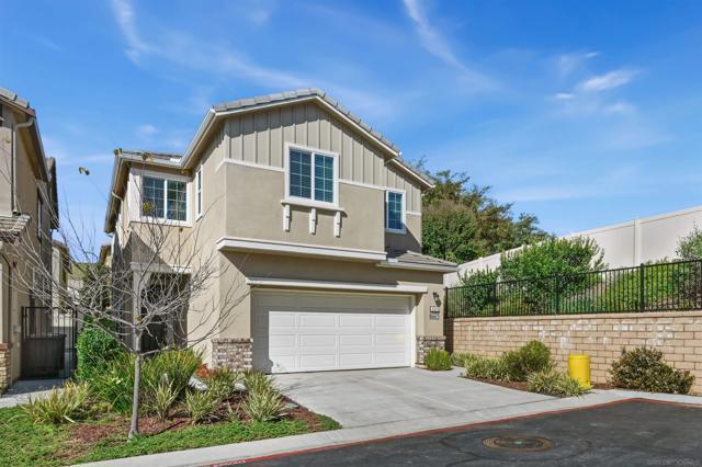 5616 Daybreak Way, Bonsall CA: https://media.crmls.org/mediaz/eddf42ac-7a38-42da-9a65-50d1bdf456e4.jpg