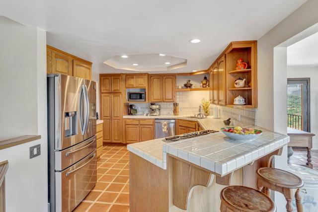 Detail Gallery Image 32 of 35 For 2702 Country Club Dr, Escondido,  CA 92029 - 4 Beds | 3 Baths