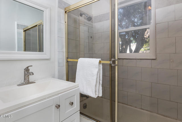 114 S Canyon Boulevard, Monrovia CA: https://media.crmls.org/mediaz/ede12a53-5b1e-4f25-aa1d-0b20ac755eb1.jpg