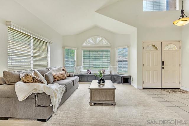 9410 Brian Way, El Cajon CA: https://media.crmls.org/mediaz/ede131a7-b2eb-4bdf-804f-a973578027d5.jpg