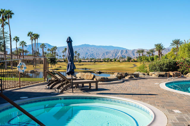 44719 Alexandria Vale, Indio CA: https://media.crmls.org/mediaz/ede148b6-376d-4861-8b34-83a44c0fa87b.jpg