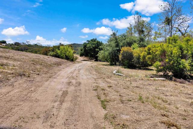 Image 24 of 41 For 0 Montiel Truck Trail