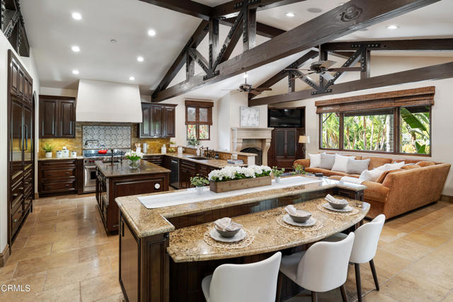 Detail Gallery Image 5 of 72 For 5065 Indianola Way, La Canada Flintridge,  CA 91011 - 5 Beds | 5/2 Baths