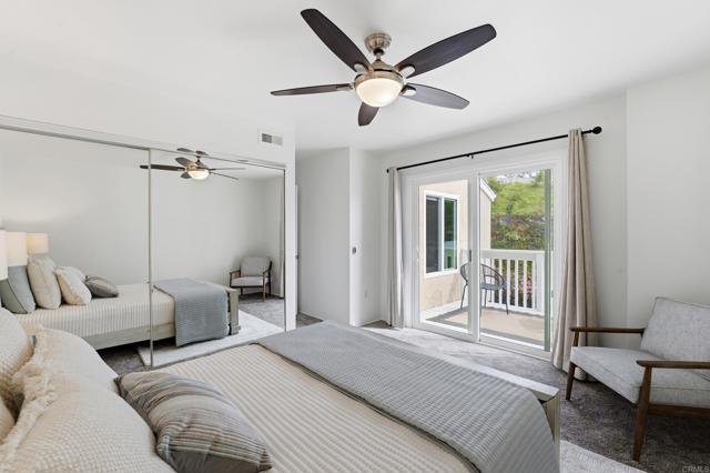 Detail Gallery Image 8 of 21 For 1089 Woodlake Drive, Cardiff By The Sea,  CA 92007 - 3 Beds | 3 Baths