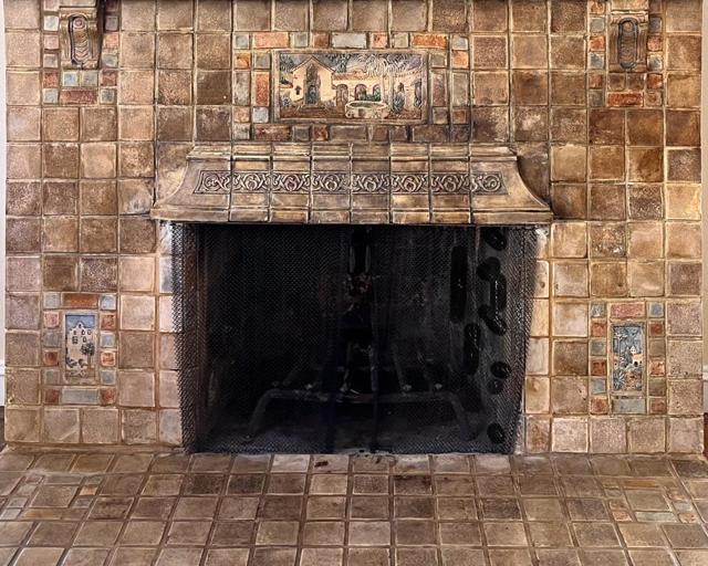 575 S 14th Street, San Jose CA: https://media.crmls.org/mediaz/ede471a4-7cce-454e-95f4-f01ed88cfa16.jpg