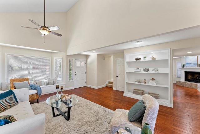 204 Oak Way, Santa Cruz CA: https://media.crmls.org/mediaz/ede493b5-1ba6-4c52-ba92-eae09d35bbfa.jpg