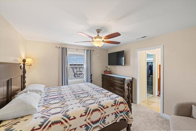 10 Boronda Way, Del Rey Oaks CA: https://media.crmls.org/mediaz/ede4b420-2e16-4de9-9fcc-c8159fd46aa0.jpg