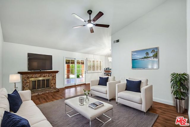 12671 Gun Avenue, Chino CA: https://media.crmls.org/mediaz/ede4d4a0-7dfb-4862-a56d-f49e29e10dda.jpg