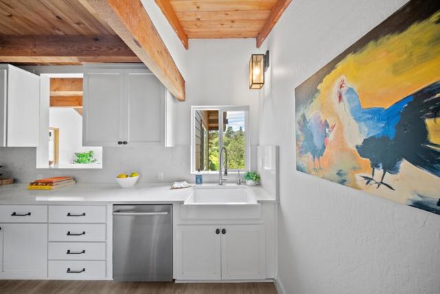 688 Calabasas Road, Watsonville CA: https://media.crmls.org/mediaz/ede8a7dd-4c22-4c0b-b0bb-4cf05ad5c404.jpg