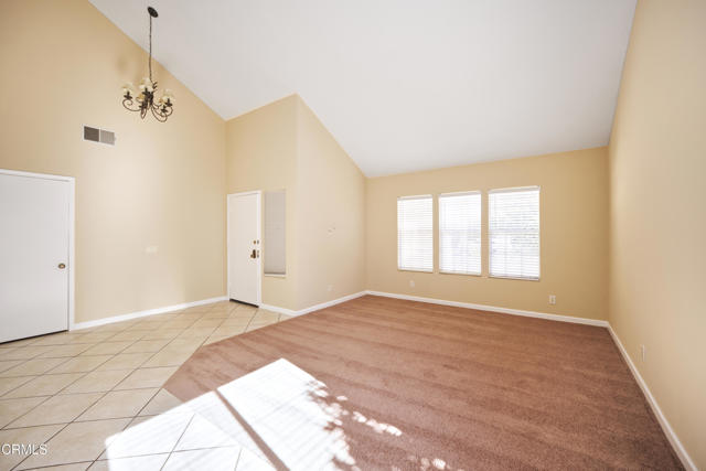 Detail Gallery Image 4 of 19 For 1821 Old Ranch Rd, Camarillo,  CA 93012 - 3 Beds | 2 Baths