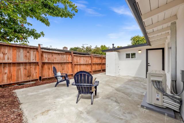 1674 Miami Drive, San Jose CA: https://media.crmls.org/mediaz/ede9786b-94e9-4d57-a544-76b23f2e896f.jpg