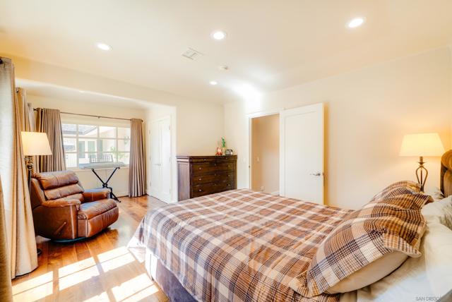 6150 La Fremontia, Rancho Santa Fe CA: https://media.crmls.org/mediaz/ede993b5-cebf-48e3-b252-0f89b6623340.jpg