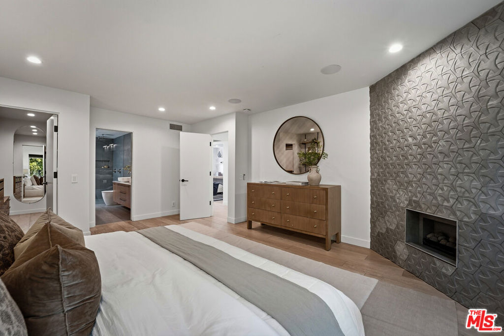 MLS #26857267 image #34