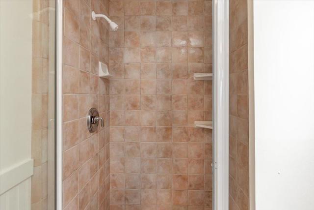744 Los Altos Avenue, Los Altos CA: https://media.crmls.org/mediaz/edec476f-d072-471b-9850-d21a439bd7d2.jpg