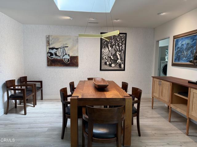 1240 Chateau Road, Pasadena CA: https://media.crmls.org/mediaz/edec6190-dd79-41db-abe2-9eaec2edaff4.jpg