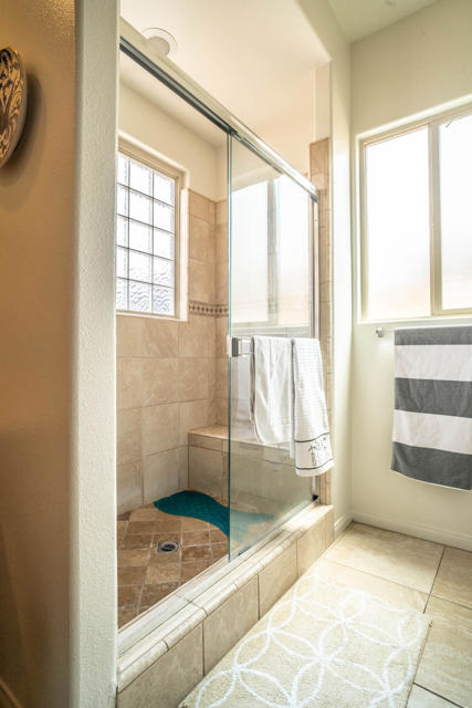 52280 Avenida Herrera, La Quinta CA: https://media.crmls.org/mediaz/edece85e-64af-44ae-8918-0fa2c7f1d89b.jpg