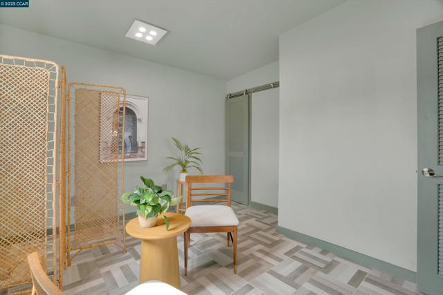 640 State Highway 12, Rio Vista CA: https://media.crmls.org/mediaz/eded0a50-24eb-48ac-8122-0a9cbbc47c0d.jpg