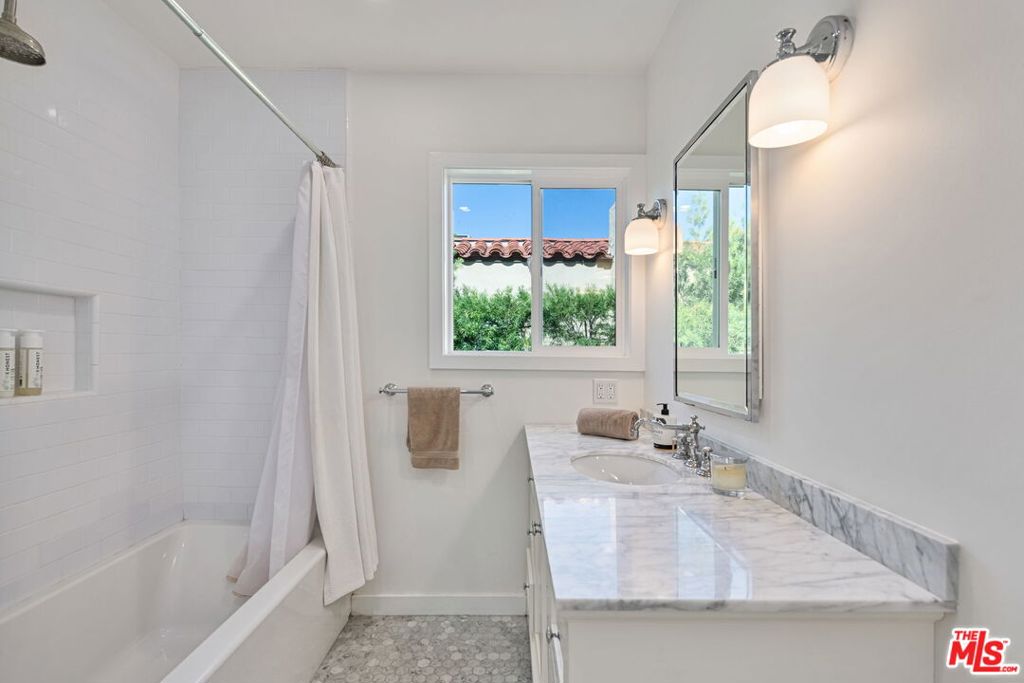 MLS #25606059 image #16