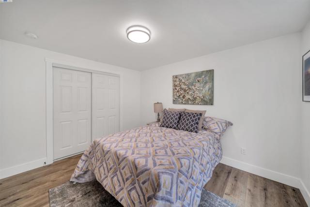3031 Logan St, Oakland CA: https://media.crmls.org/mediaz/ededa29e-f91e-4a74-9d6a-5ee10bf616ea.jpg