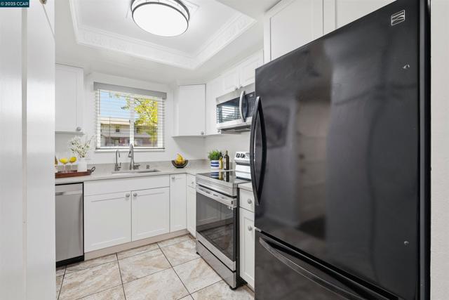 1804 Wildbrook Ct, Concord CA: https://media.crmls.org/mediaz/edef4776-d943-494b-901f-b27e9e2f3e2b.jpg