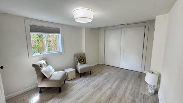 315 Garden Street, East Palo Alto CA: https://media.crmls.org/mediaz/edef63cd-0824-42e8-837e-5af89fa7c746.jpg