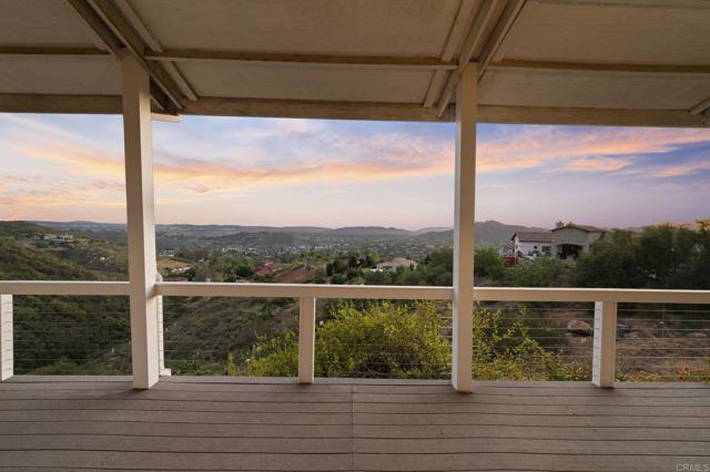 Detail Gallery Image 16 of 34 For 14645 High Valley Rd, Poway,  CA 92064 - 3 Beds | 2/1 Baths