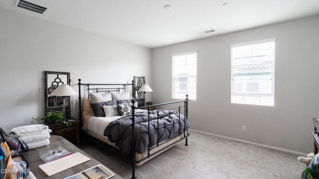 5057 Robles Street, Camarillo CA: https://media.crmls.org/mediaz/edf12ccc-35b6-484c-8ea1-57e526e060b1.jpg